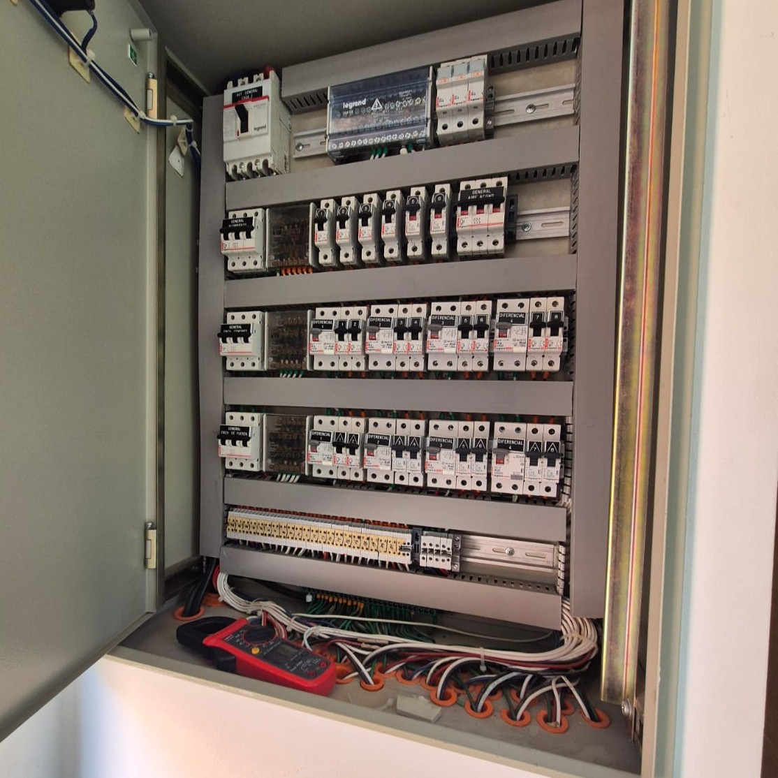 Instalaciones Residenciales y Comerciales